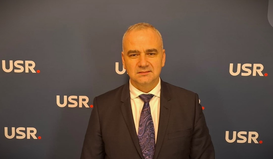 Marius Bodea: ”Extrem de grav. Elevii de la Colegiul Pedagogic „Vasile Lupu” din Iași învață în containere care nu sunt protejate contra incendiilor”